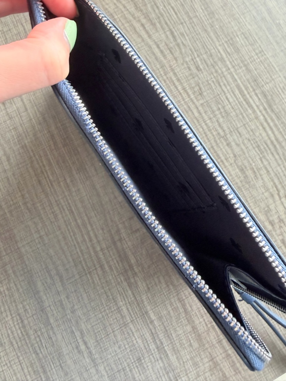 kate spade Two-Tone Navy and Light Blue Wristlet - Picture 4 of 4